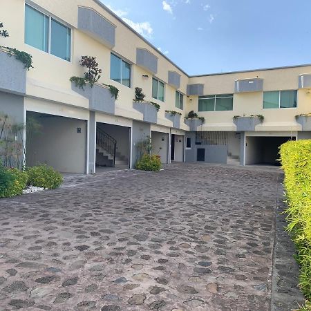 Real Del Sur Motel Moroleon Luaran gambar