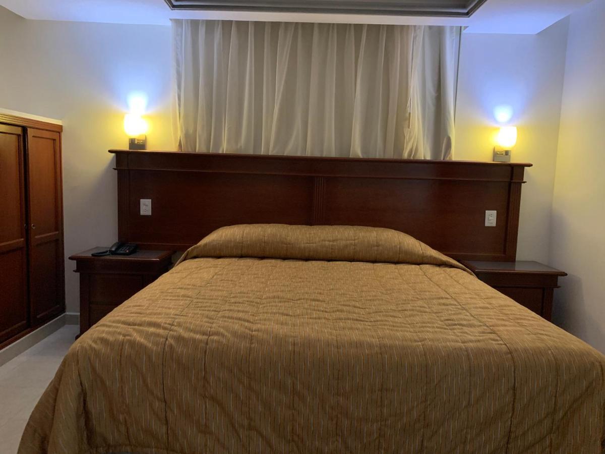 Real Del Sur Motel Moroleon Luaran gambar