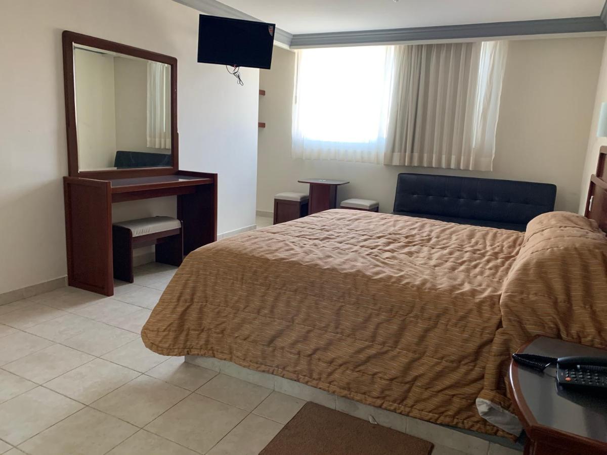 Real Del Sur Motel Moroleon Luaran gambar